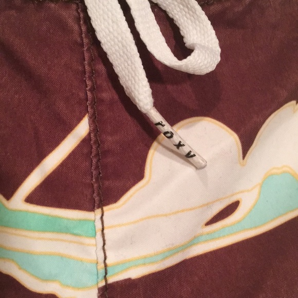 Roxy Boardshorts Size 0 - Picture 3 of 6